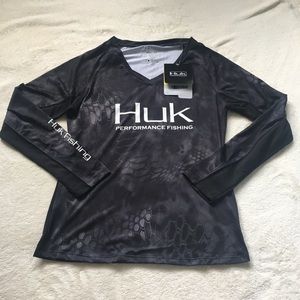 Huk Fishing • Athletic Shirt
